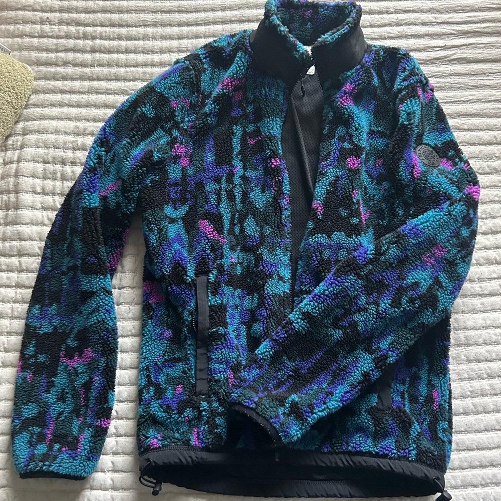AE Sherpa jacket